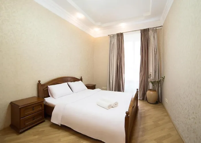 Apartamento On Virmenska 3, With 2 Separate Bedrooms