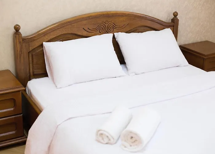 On Virmenska 3, With 2 Separate Bedrooms Appartamento